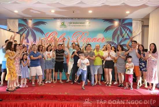 Du lịch hè 2019 tỏa sáng đêm Galadiner