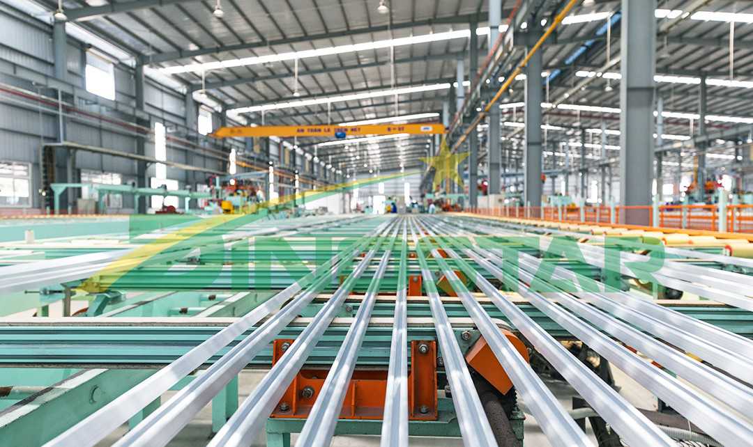 Nhôm Dinostar cam kết cung ứng ra thị trường sản lượng nhôm lớn, chất lượng cao, giá thành ưu đãi 