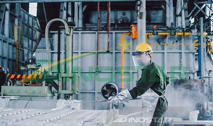 Công đoạn nung chảy nhôm
